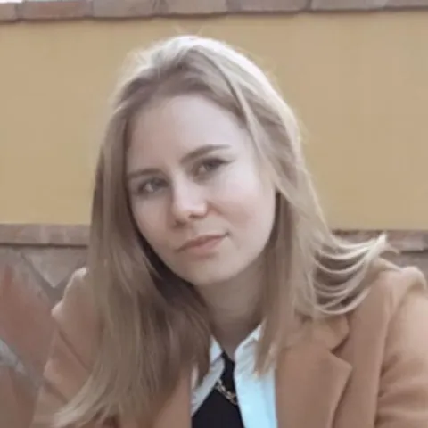 Eva Guzmán Calle
